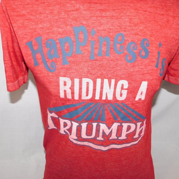 Triumph x Lucky Brand Mens S Red Happiness is Riding a TRIUMPH Graphic T Shirt - Picture 3 of 7